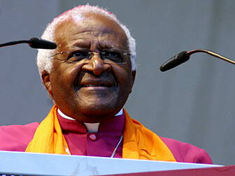 Archbishop Tutu treated in hos...